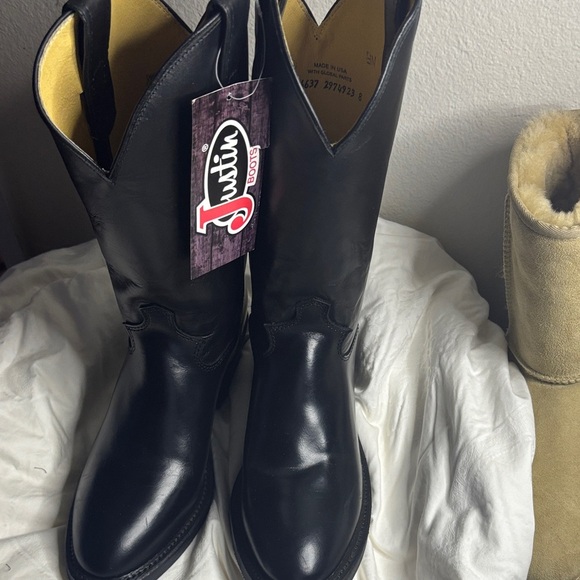 Justin Boots Black Leather Western Boots - Picture 1 of 5